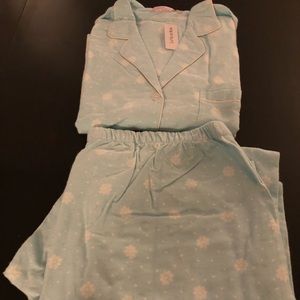 BNWT Woman’s Pajama Set XL
